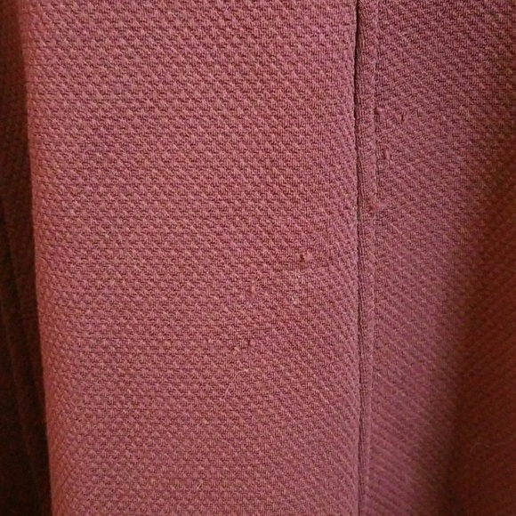 Roz & Ali plum sleeveless vneck stretchy dress 10 - Picture 4 of 8